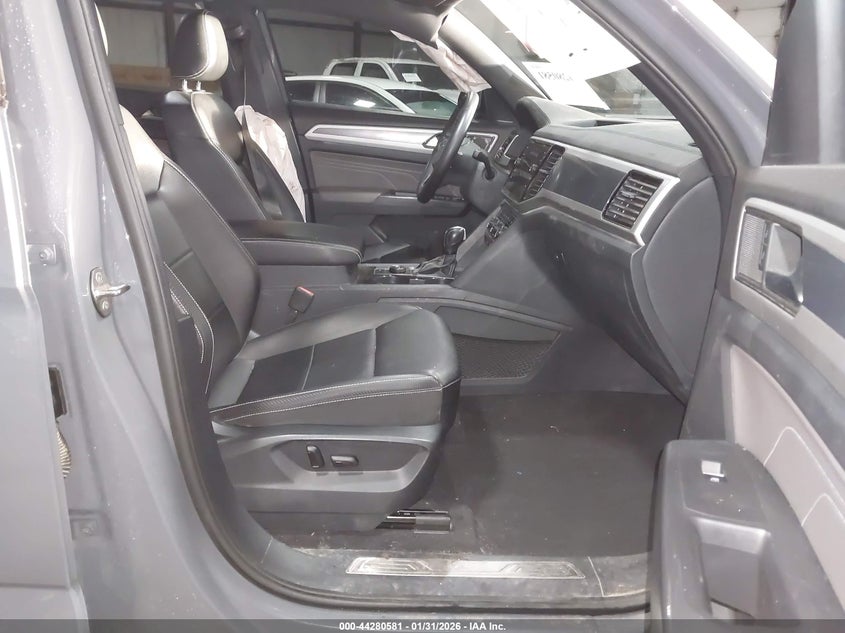 2021 Volkswagen Atlas Cross Sport 2.0T Sel