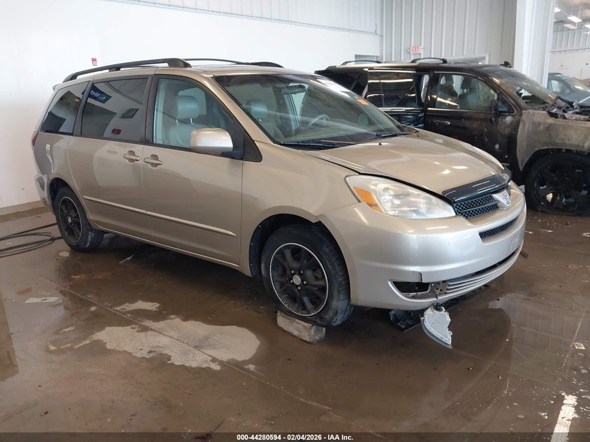 2005 Toyota Sienna Xle