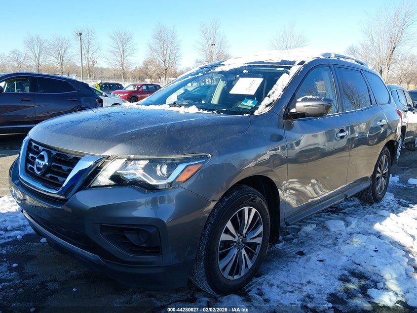 2018 Nissan Pathfinder S