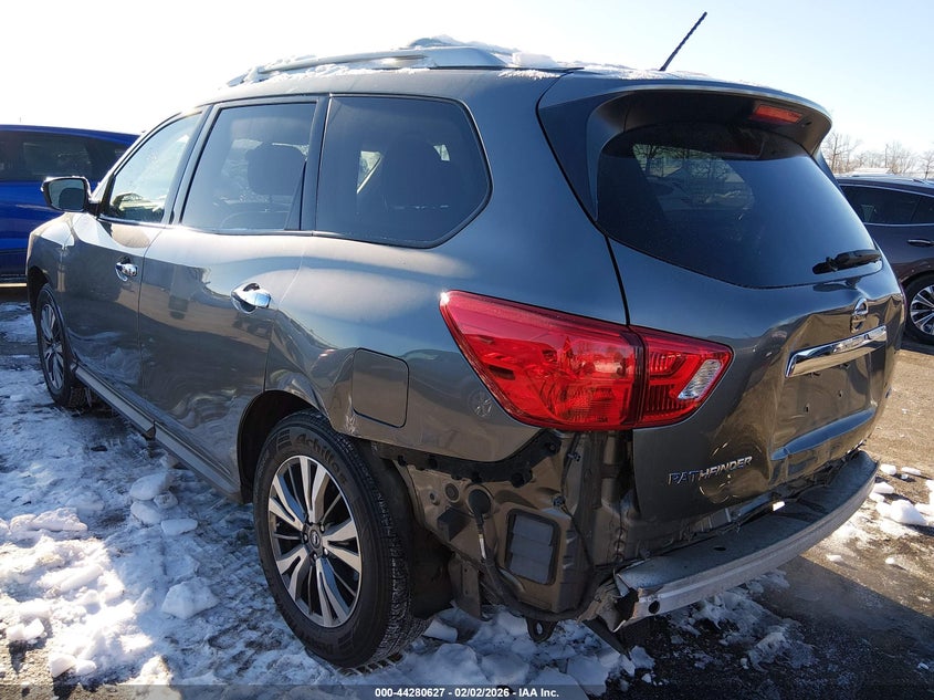 2018 Nissan Pathfinder S