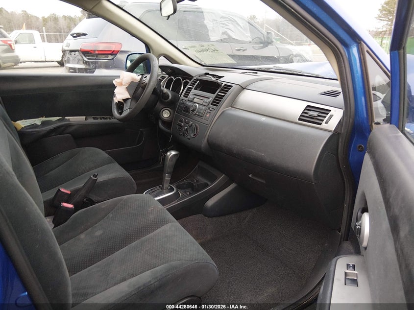 2011 Nissan Versa 1.8S