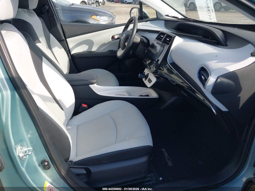 2017 Toyota Prius Four Touring