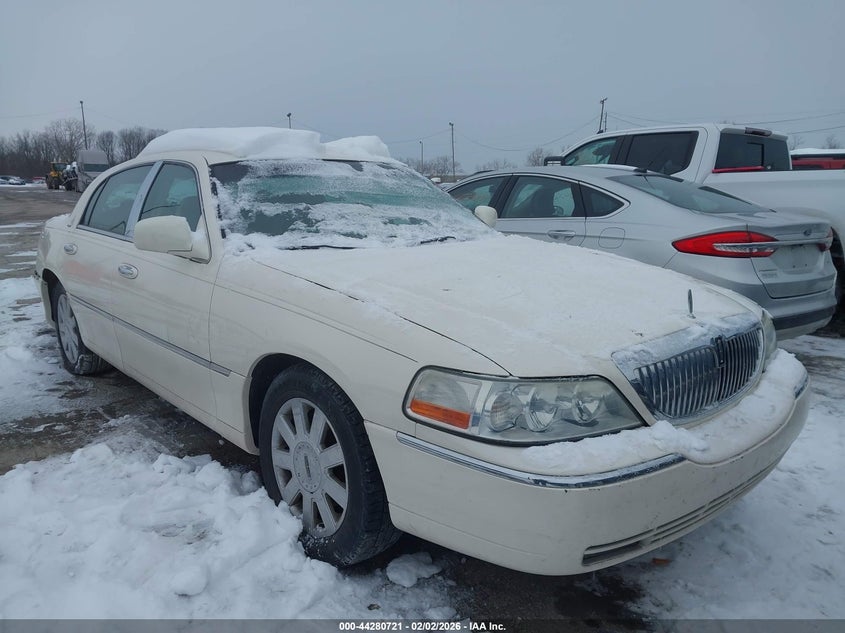 2007 Lincoln Town Car Designer Series