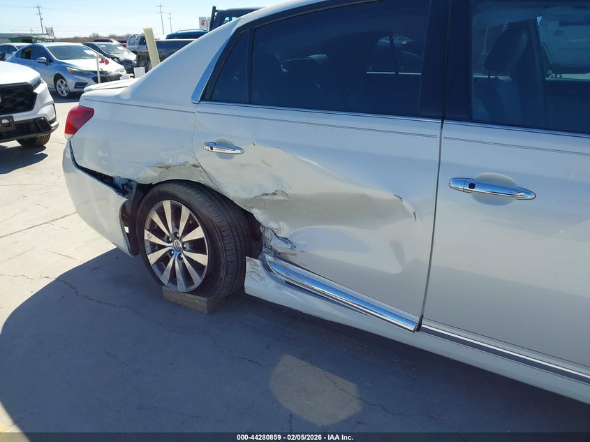 2011 Toyota Avalon Limited VIN: 4T1BK3DB8BU404087 Lot: 44280859