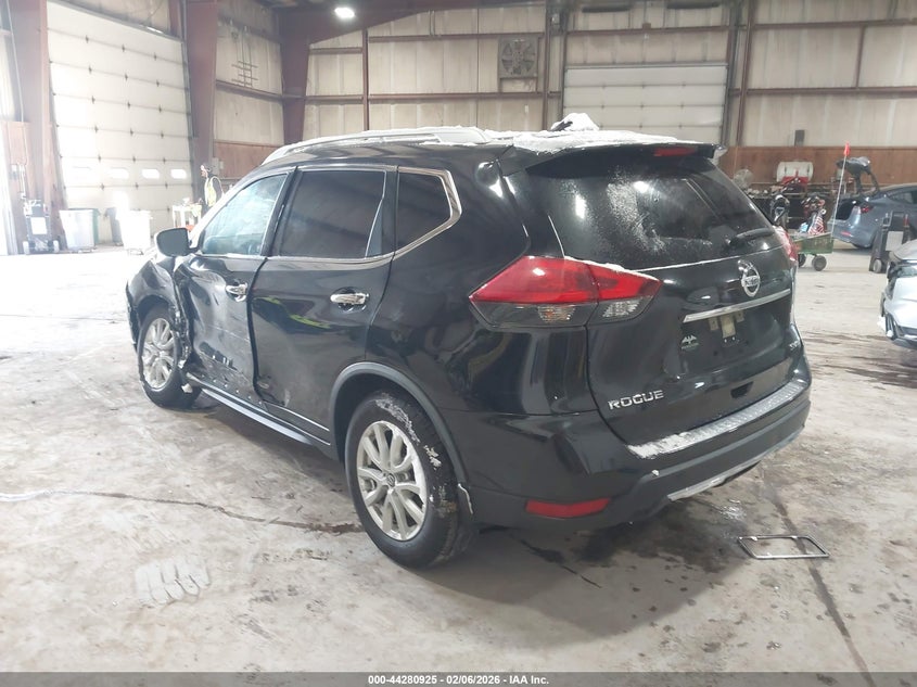 2018 Nissan Rogue Sv