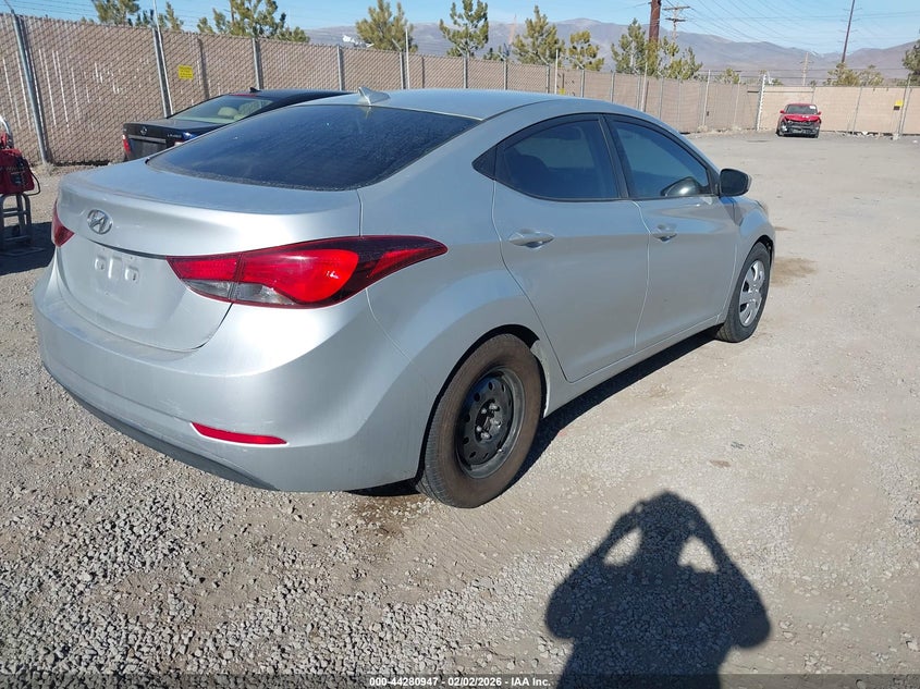 2016 Hyundai Elantra Se
