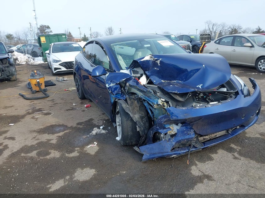 2021 Tesla Model Y Long Range Dual Motor All-Wheel Drive