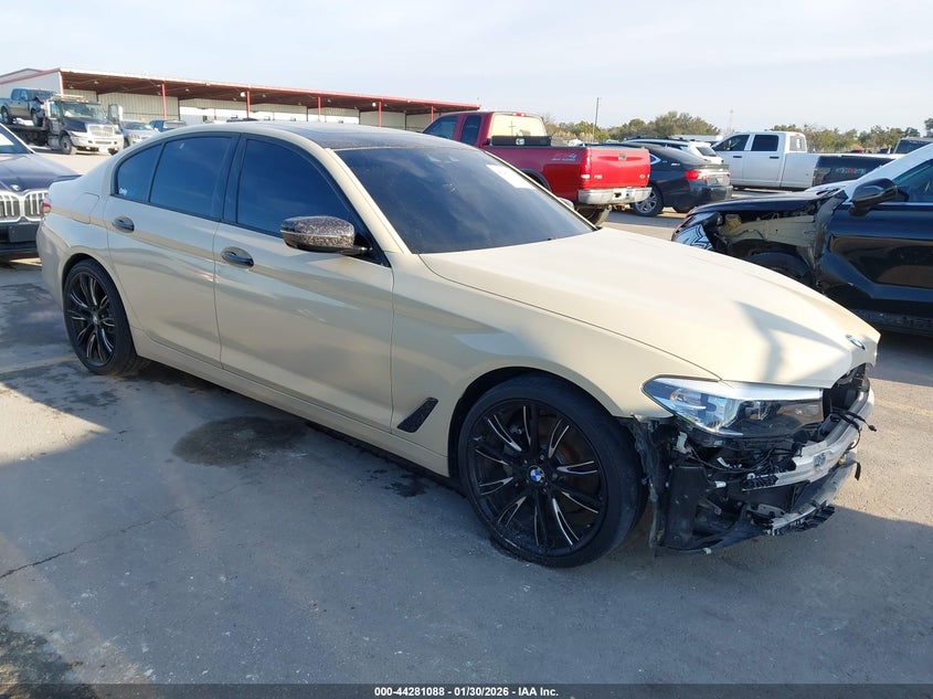 2019 BMW 530I
