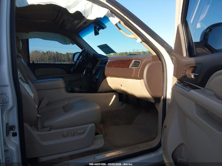 2011 GMC Yukon Xl 1500 Denali