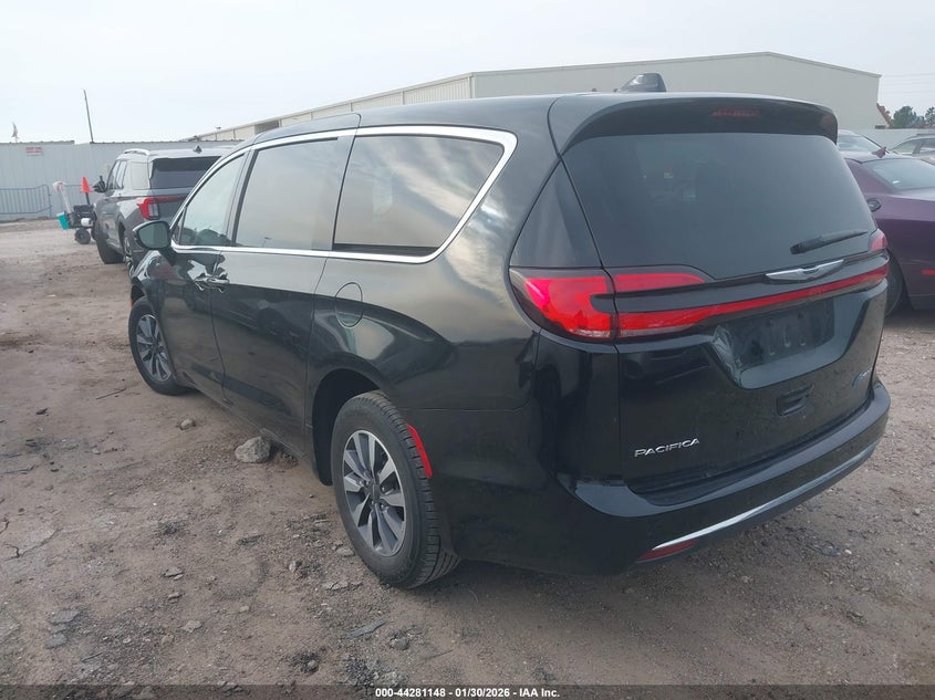 2025 Chrysler Pacifica Hybrid Select
