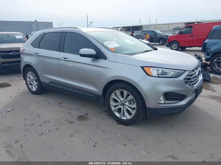 2020 Ford Edge Titanium