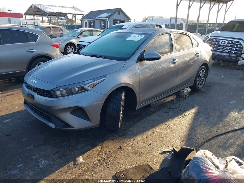 2023 Kia Forte Lxs