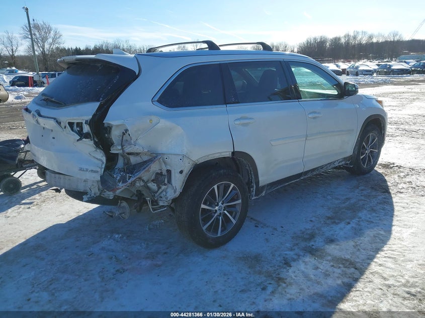 2019 Toyota Highlander Xle