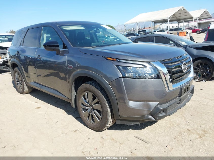 2024 Nissan Pathfinder S Fwd