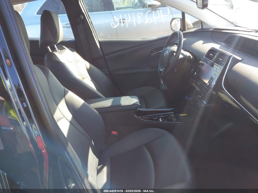 2022 Toyota Prius Xle Awd-E