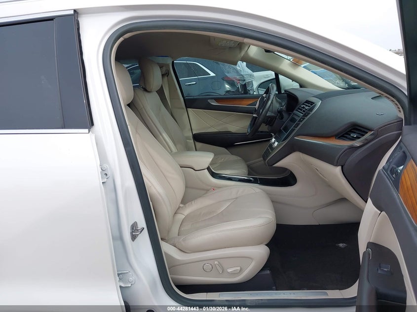 2019 Lincoln Mkc Select