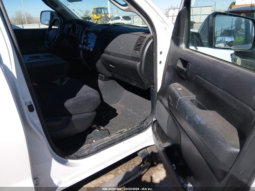 2010 Toyota Tundra Grade 5.7L V8