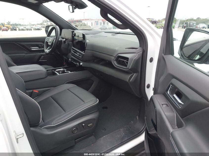 2025 Chevrolet Silverado Ev Lt