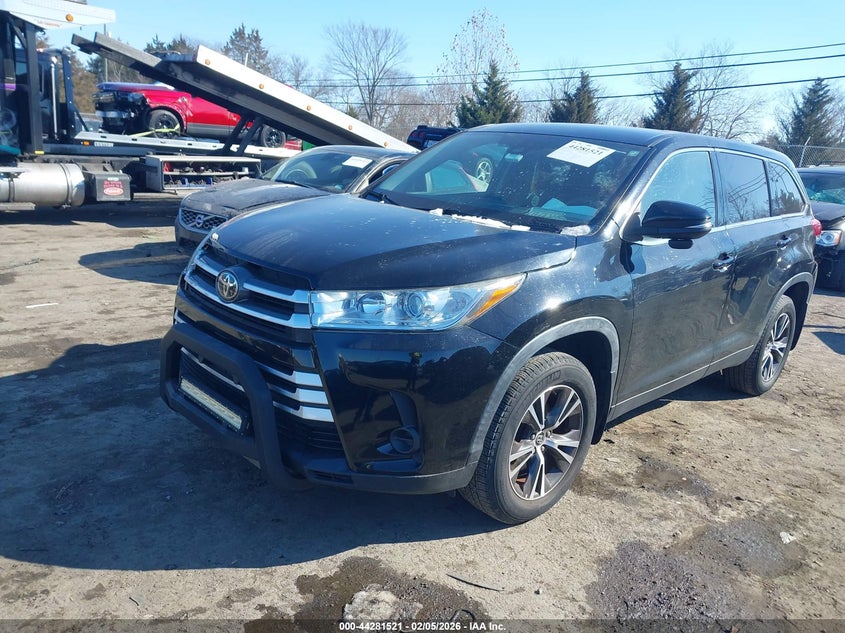 2019 Toyota Highlander Le