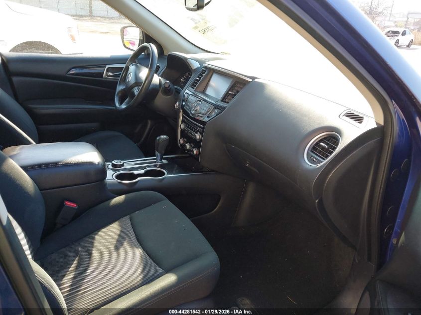 2018 Nissan Pathfinder Sv