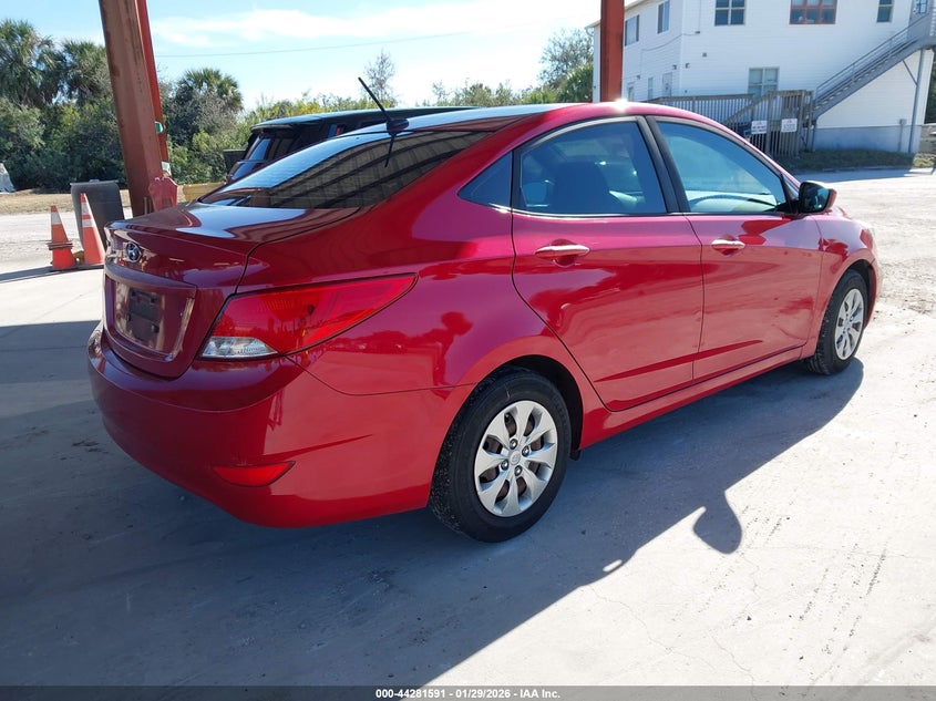 VIN KMHCT4AEXHU255261 2017 HYUNDAI ACCENT SE