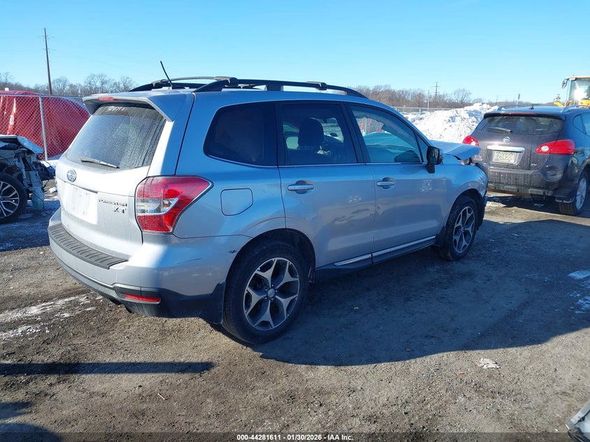 2015 Subaru Forester 2.0Xt Touring