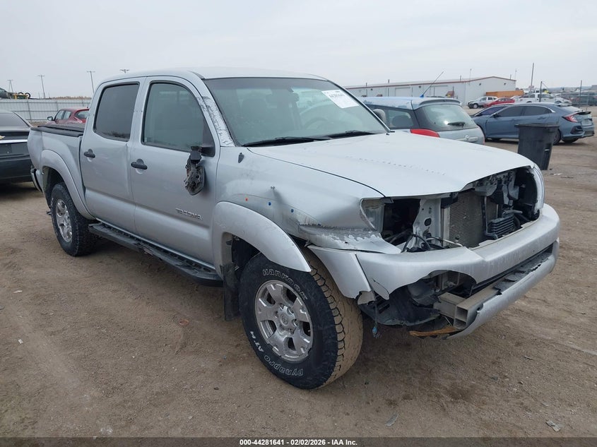 2005 Toyota Tacoma Base V6