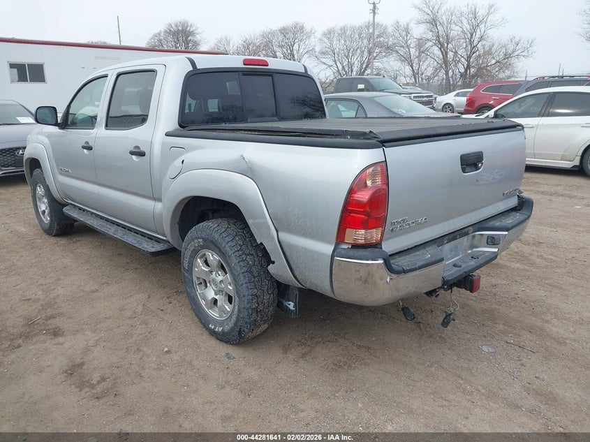 2005 Toyota Tacoma Base V6