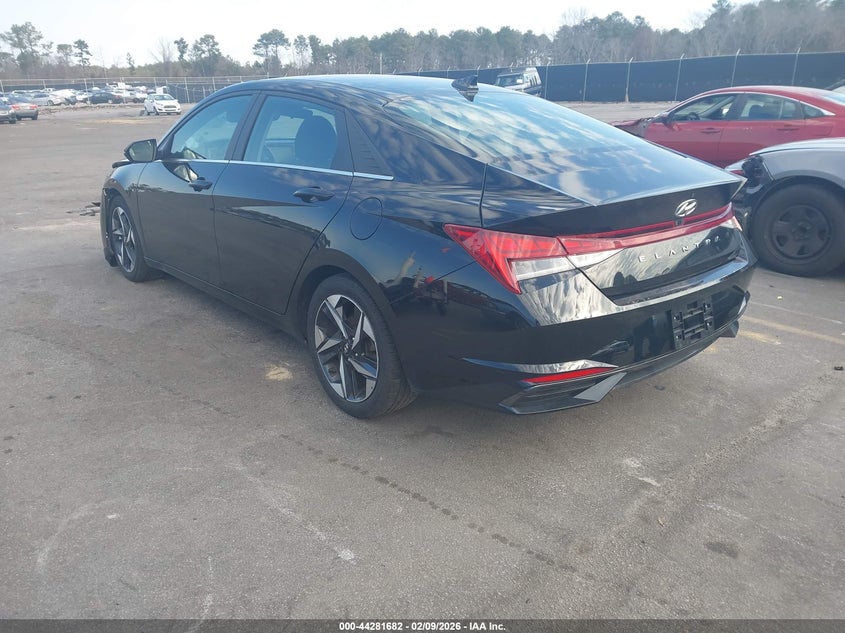 2022 Hyundai Elantra Sel