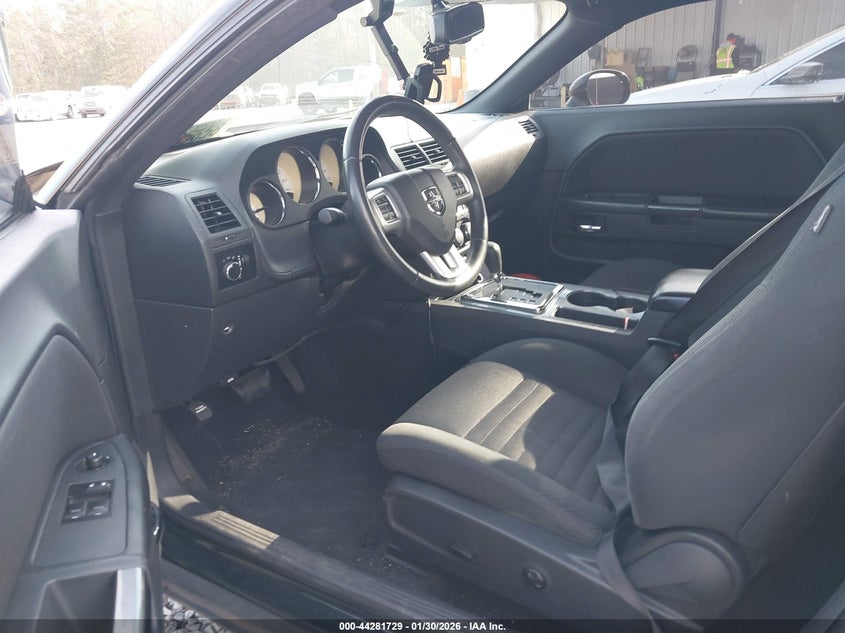 2013 Dodge Challenger Sxt