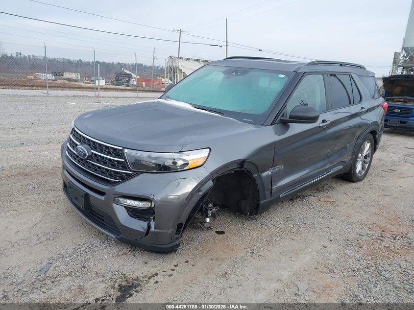 2022 Ford Explorer Xlt