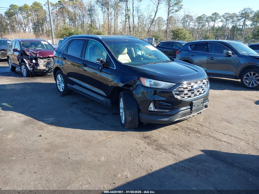 2019 Ford Edge Sel