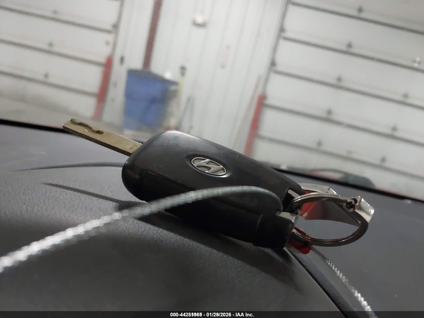 VIN 3KPC24A69ME138862 2021 HYUNDAI ACCENT SE