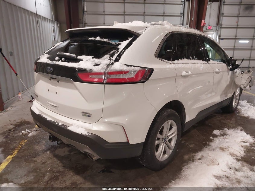 2020 Ford Edge Sel