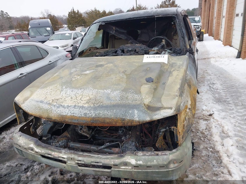 2007 CHEVROLET SILVERADO 1500 CLASSIC auction photo 6