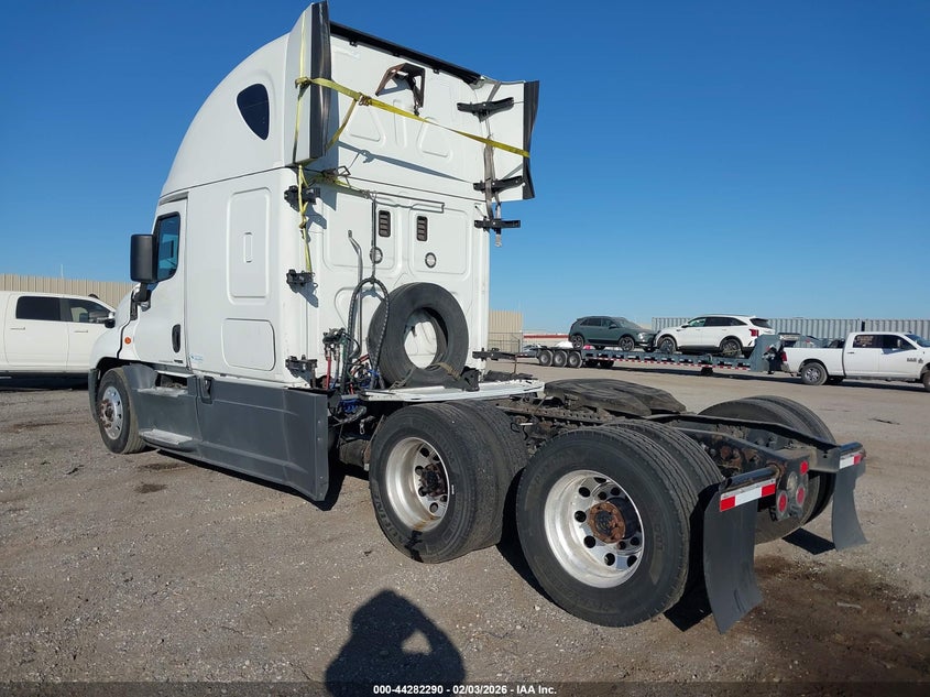 2017 Freightliner Cascadia 125