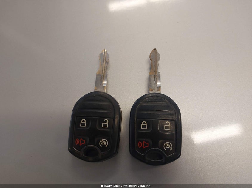 2011 Ford F-250 Lariat VIN: 1FT7W2BT7BEB36602 Lot: 44282340