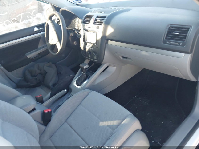 2007 VOLKSWAGEN RABBIT auction photo 5