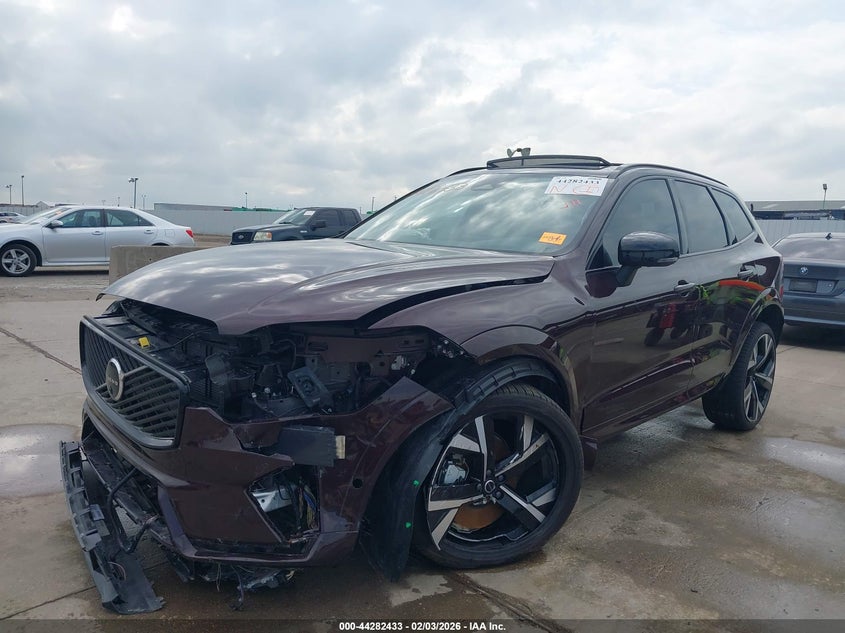 2026 Volvo Xc60 B5 Ultra