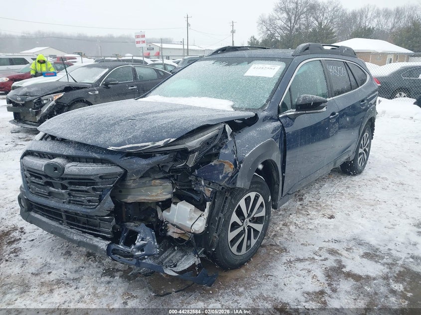 2023 Subaru Outback Premium 4S4BTAFC1P3119669 photo 1