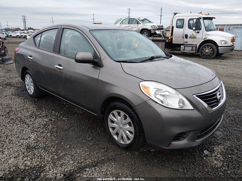 2012 Nissan Versa 1.6 Sv