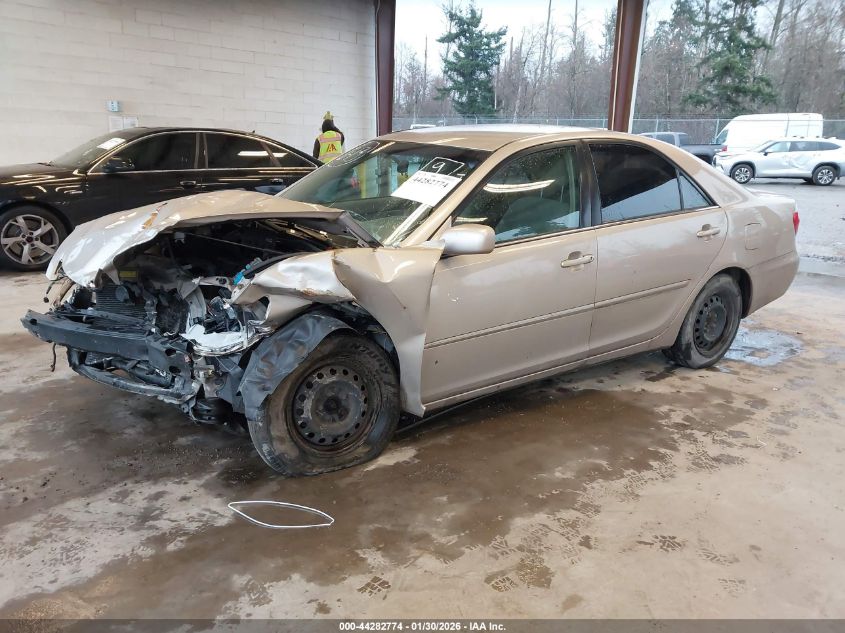 2005 Toyota Camry Le