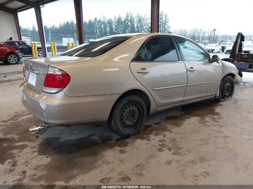 2005 Toyota Camry Le