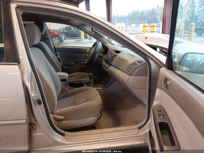 2005 Toyota Camry Le