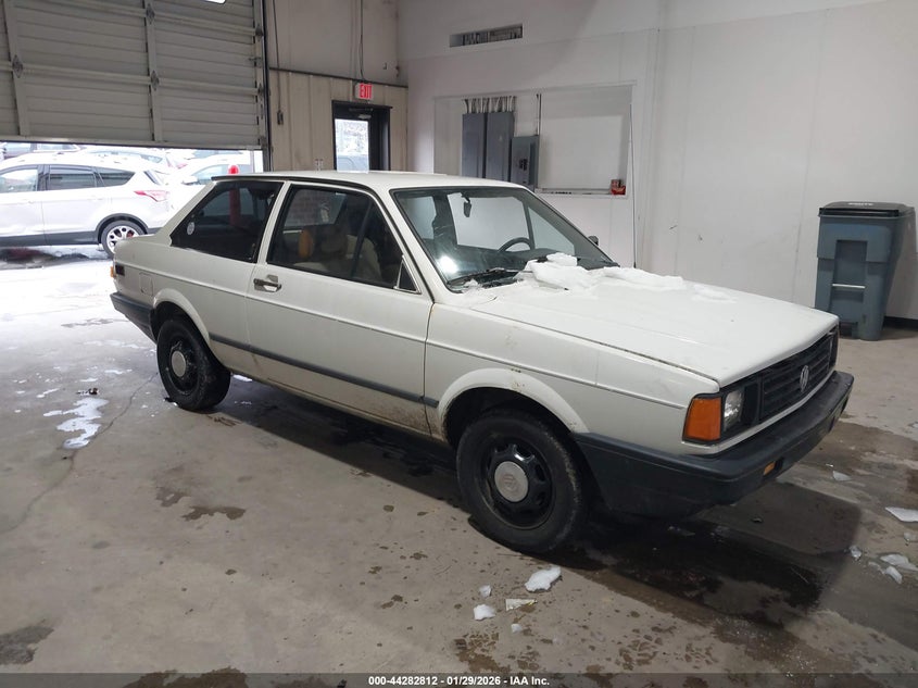 9BWBA030XJP091052 VOLKSWAGEN FOX Photo 1