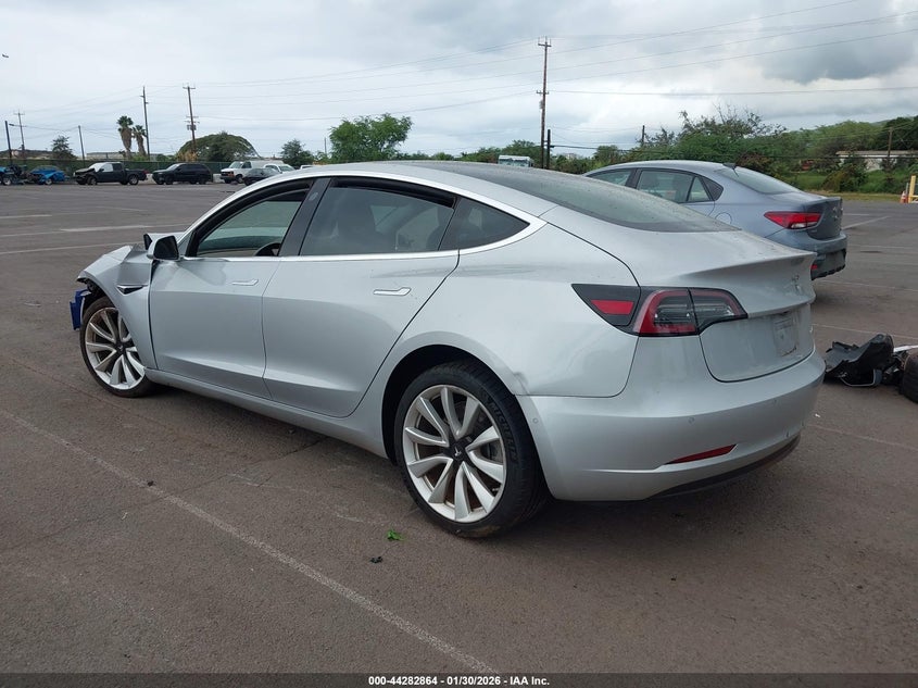 2018 Tesla Model 3 Long Range/Performance