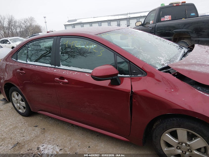TOYOTA COROLLA - zdjęcie 14