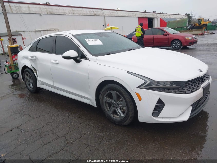 2021 Kia K5 Lxs