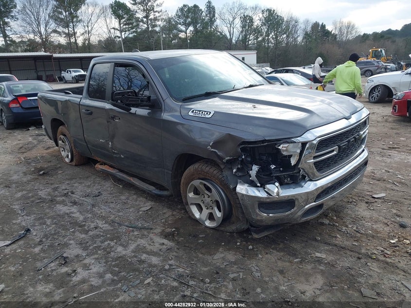 2019 Ram 1500 Tradesman 4X2 6'4 Box