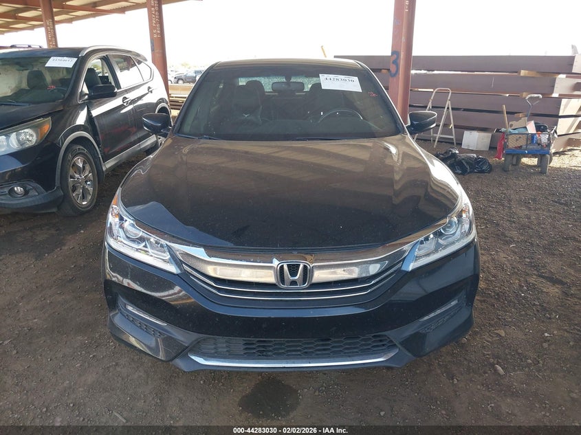 VIN 1HGCR2F19HA156849 2017 HONDA ACCORD SPORT SE